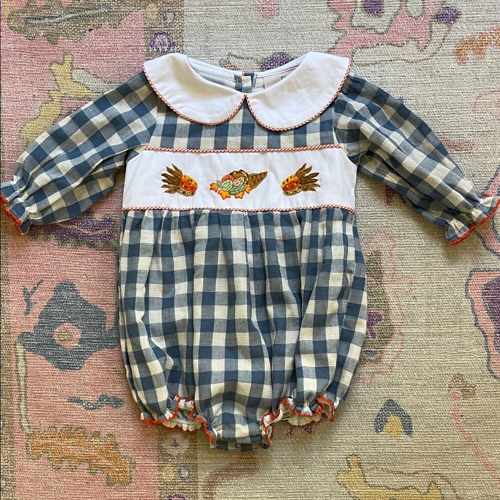 Smockingbird Thanksgiving Bubble